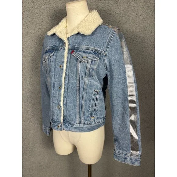 Levis Women's Denim Shine Theory Sherpa Jacket Size Extra Small Blue NWT's - Picture 4 of 8